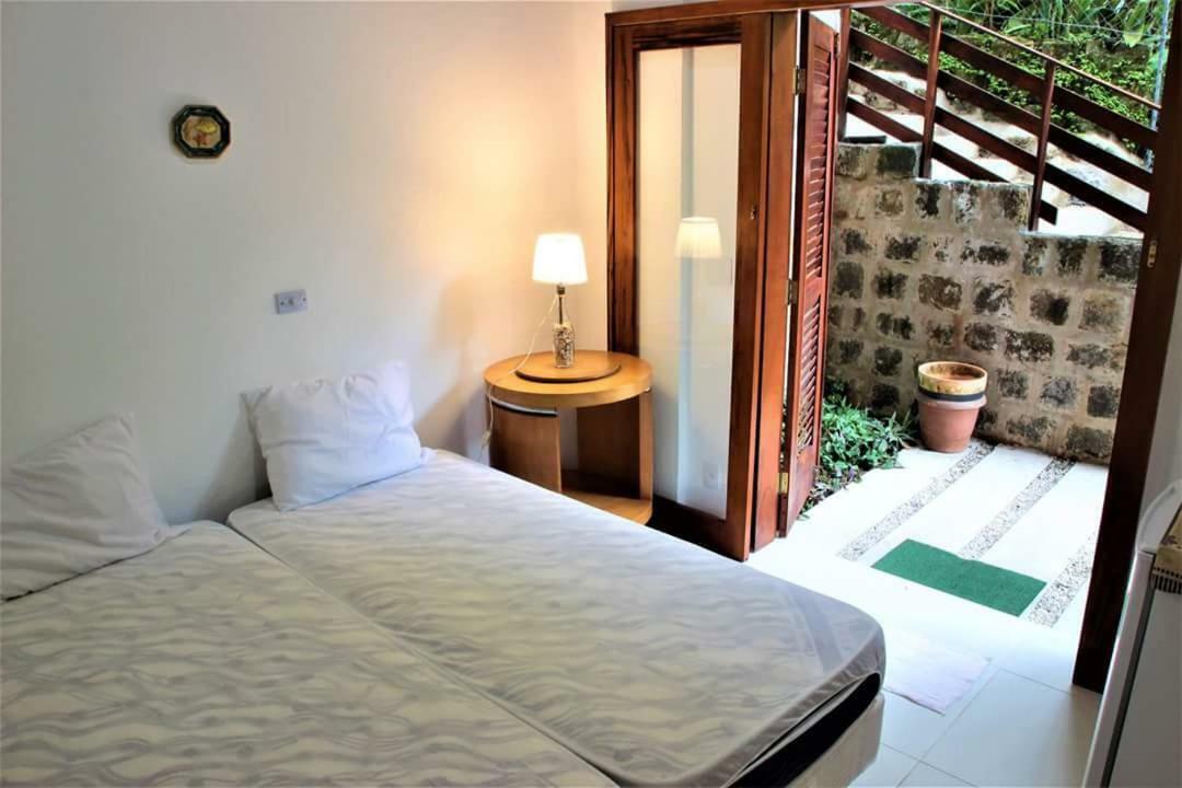 Villa Felix Suites E Chales Ubatuba Ngoại thất bức ảnh
